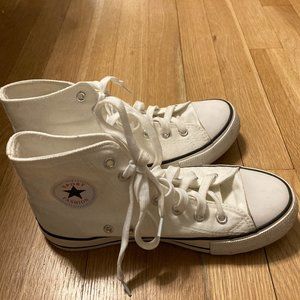 White hightop sneakers